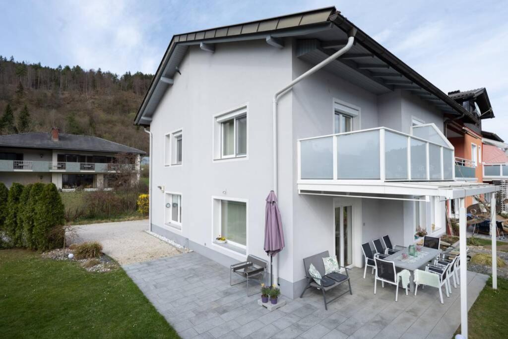 Schoenes Ferienhaus Mit Garten Pörtschach am Wörthersee Exterior foto